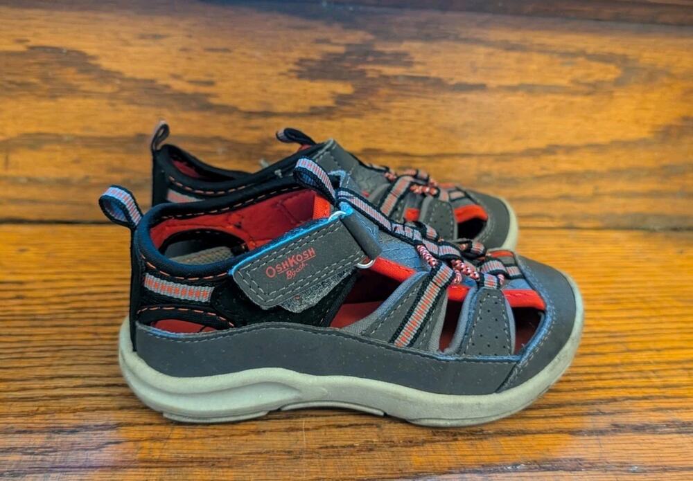 OshKosh B'Gosh Everyday Sandals Sneakers Toddler Boys 9 Gray Red